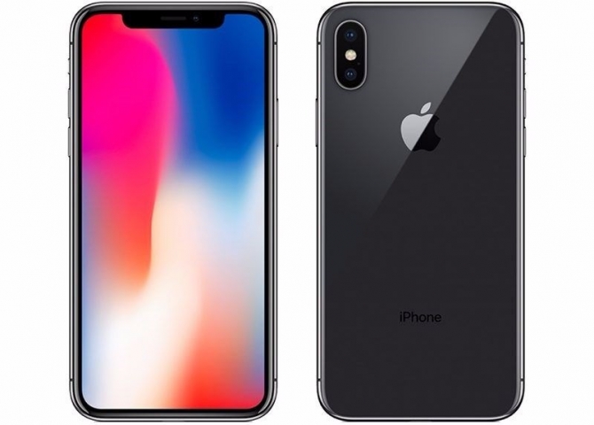 Apple'ın ikinci isminden iPhone X itirafı 12
