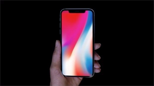 Apple'ın ikinci isminden iPhone X itirafı 17