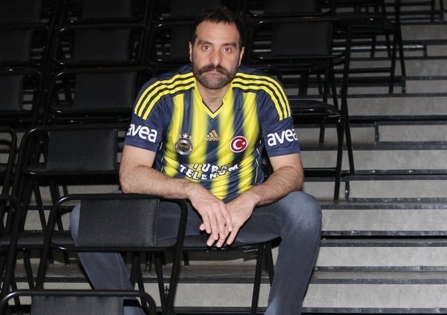 Ünlüler derbide kimi destekliyor? 19