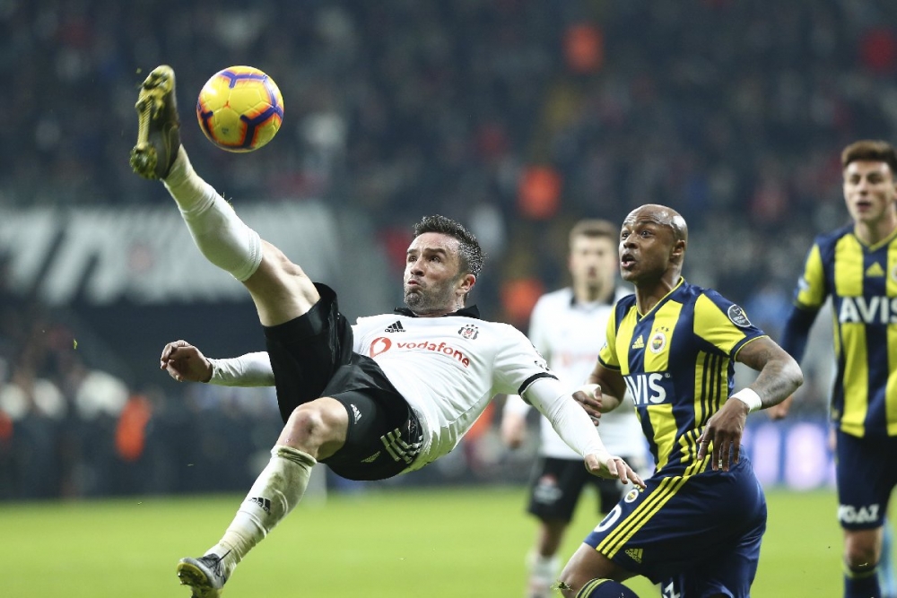 Beşiktaş Fenerbahçe derbisini spor yazarları yorumladı 1