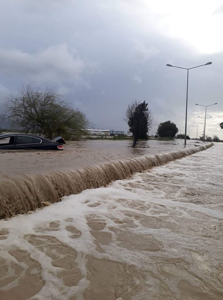 Yine sel, yine aynı manzaralar! 3