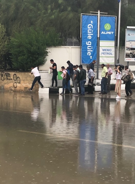 Her yağmur sonrası aynı manzara! 3