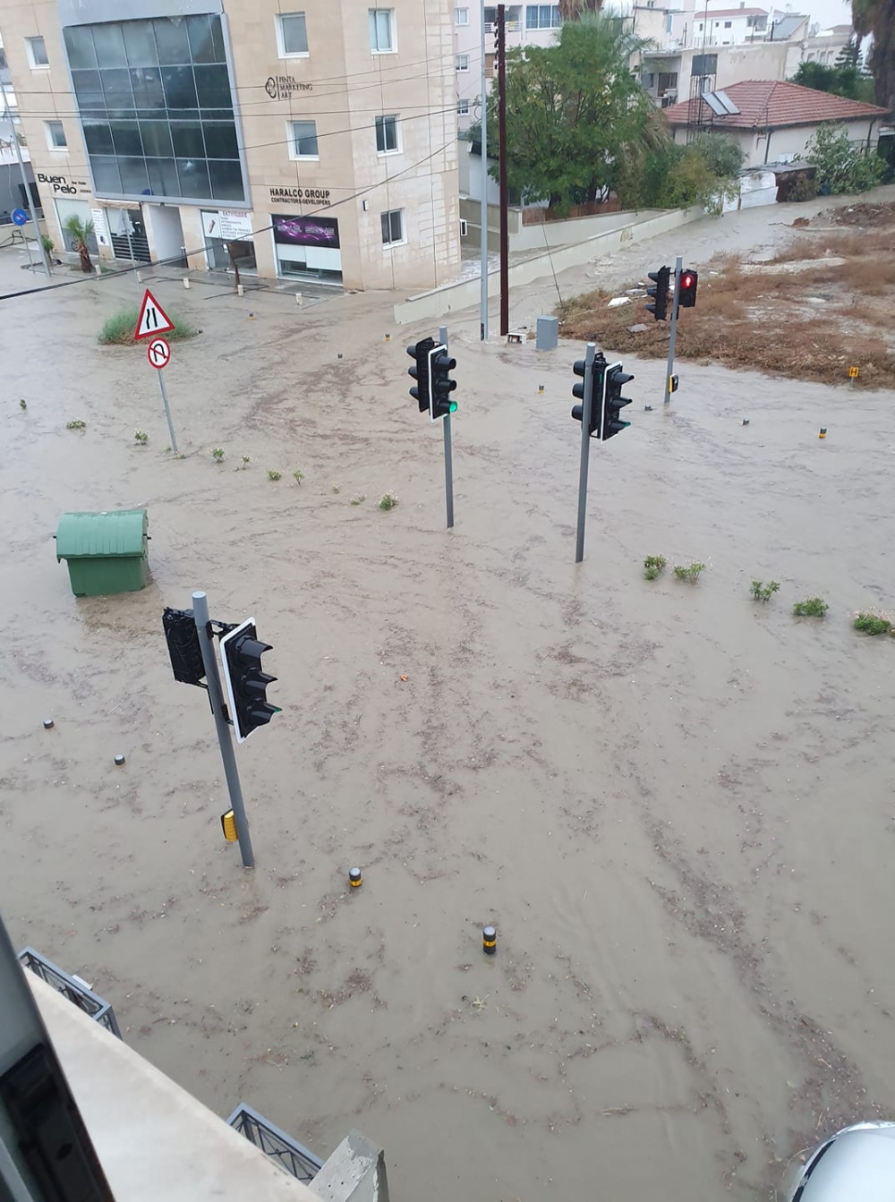 Her yağmur sonrası aynı manzara! 4