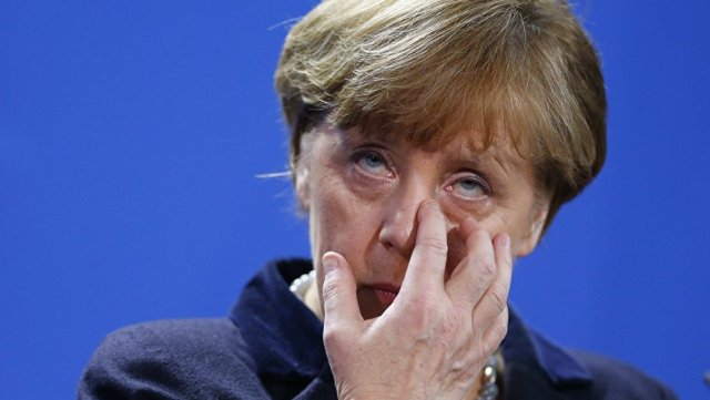 Almanya Merkel'in başbakanlığı konusunda bölündü