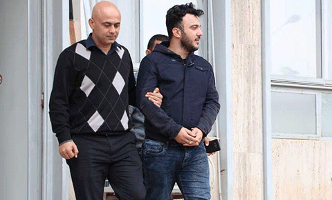 Tabanca çekince tutuklandı