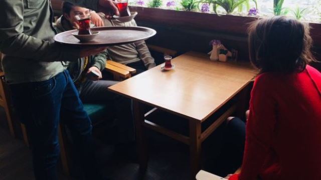 Konya'da "Mehmetçik'e benden 3 çay" kampanyası