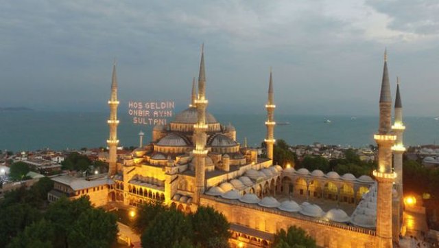 Ramazan ayı ne zaman başlıyor? 2018 oruç ne zaman tutulacak?