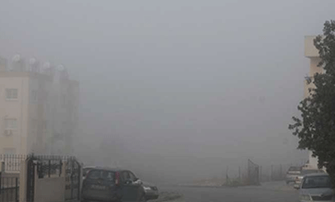 Lefkoşa yoğun sise teslim