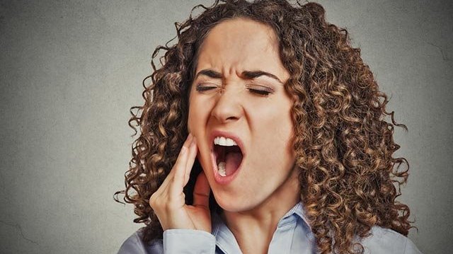 Evde yapabileceğiniz bu tarifler sizi diş ağrısından kurtaracak