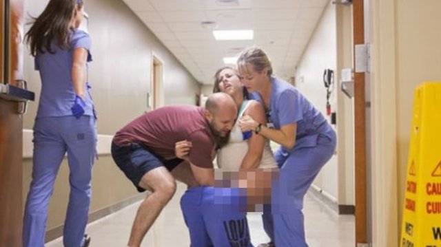 ABD'de doğumhaneye yetişemeyen Jes Hogan, bebeğini hastane koridorunda doğurdu