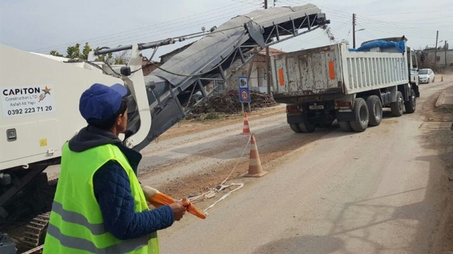 Yedidalga – Gemikonağı, Gemikonağı – Lefke ve Gemikonağı – Güzelyurt arasındaki yol yapım ve çalışmalarına bugünden itibaren devam ediliyor