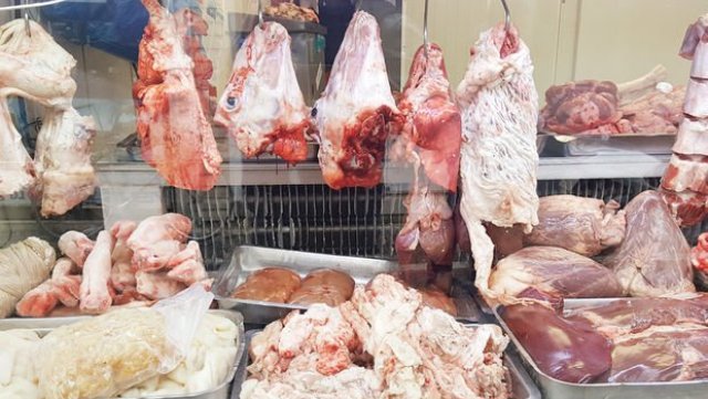 İstanbul’da yapılan operasyonda 30 ton kaçak sakatat ele geçirildi