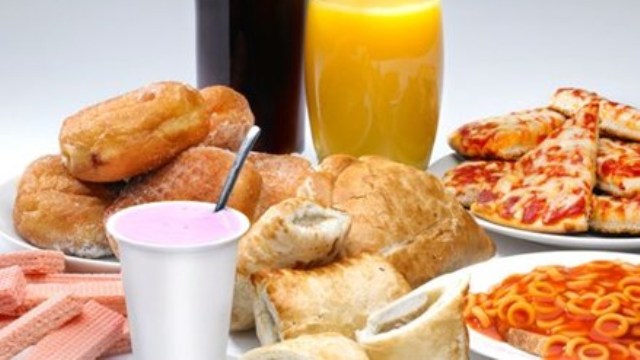 İşlenmiş gıdalar kanser riskini artırıyor