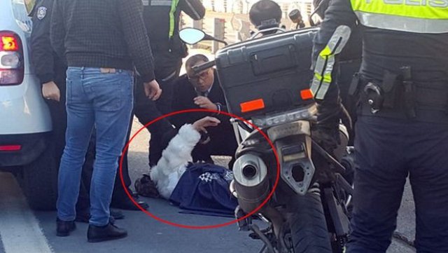 15 Temmuz Şehitler Köprüsü'ne yürüyen kadın polisi alarma geçirdi