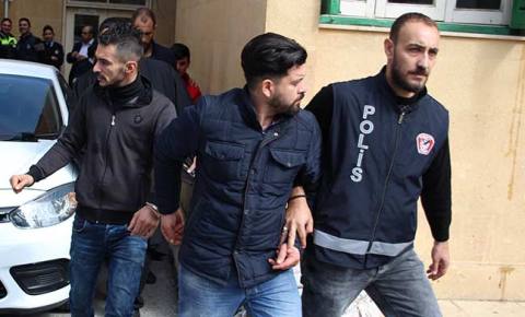 Hapları pazarlamak için getirdiler