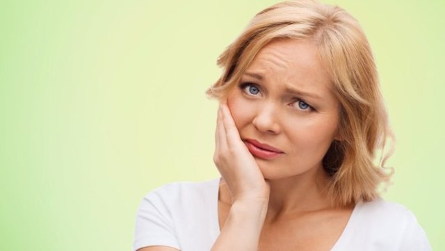 Sigara ağız kanserleri riskini 5 kata kadar artırıyor!