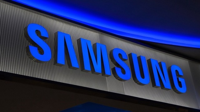 Samsung'un mesajlaşma uygulamasında kriz: Galerideki fotoğrafları rastgele kişilere gönderiyor