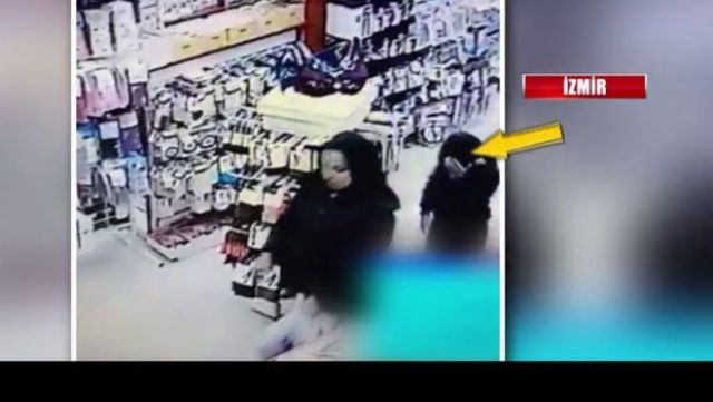 İzmir'de yürekleri sızlatan olay sonrası mağaza sahibi konuştu