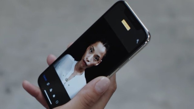 iPhone X, stüdyo ekipmanlarına kafa tutuyor!