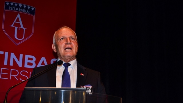 Töre: "Türk devlet ve toplulukları olarak, daha büyük bir dayanışma içerisine girmek mecburiyetindeyiz"