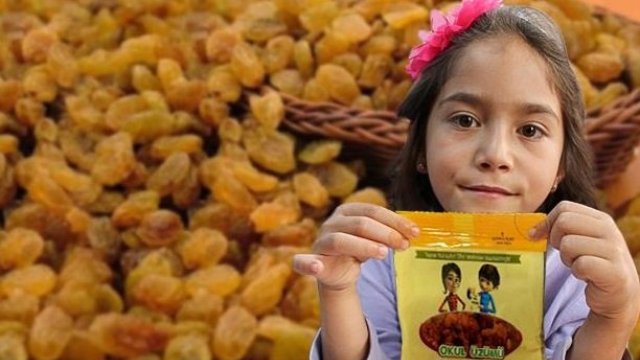 Türkiye'de, okullarda kuru üzüm dağıtılacak