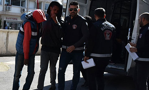 Narkotik birer birer hepsini yakaladı