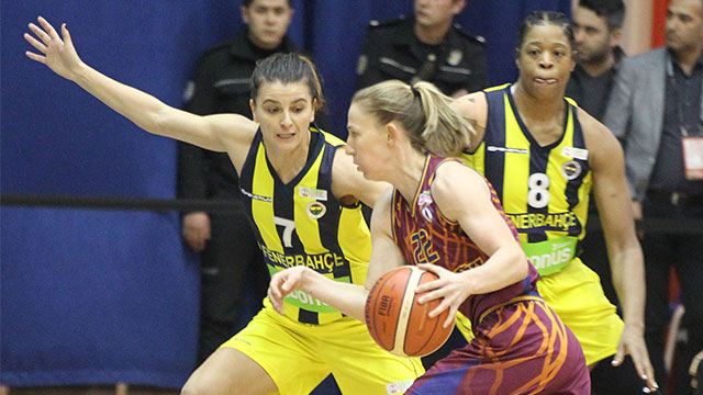 YDÜ bir sayı farkla mağlup… Fenerbahçe: 66 - Yakın Doğu Üniversitesi: 65