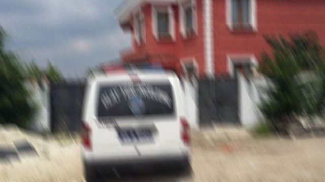 İstanbul'da lüks villalara "tombala" baskını