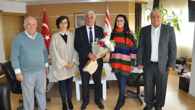 Gazi Baf Dayanışma Derneği projelerini Özçınar’a aktardı