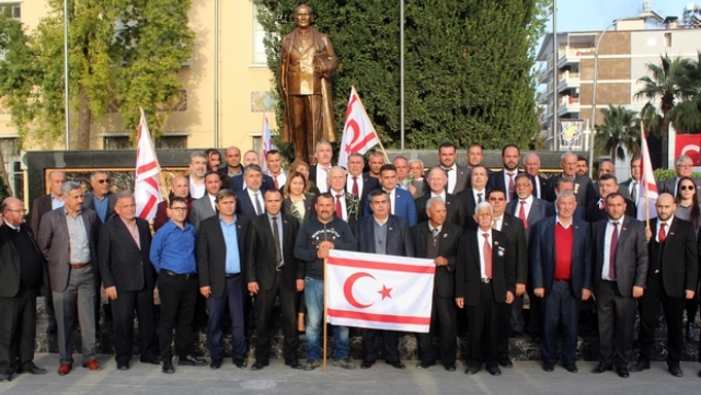 KKTC'li Heyetten, Afrin Şehidinin ailesine taziye ziyareti