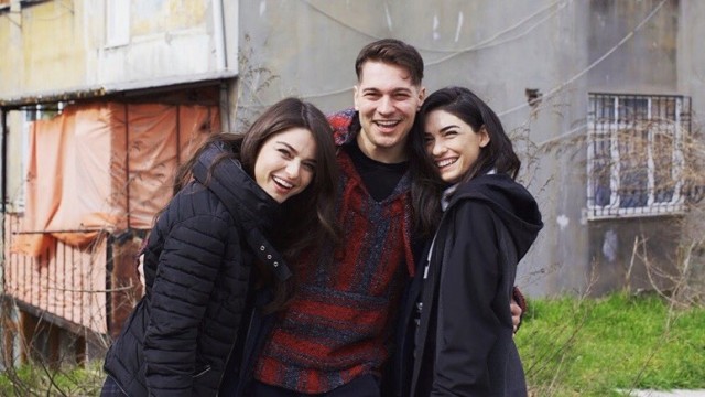 Netflix'in Türk dizisinden ilk fotoğraflar paylaşıldı!