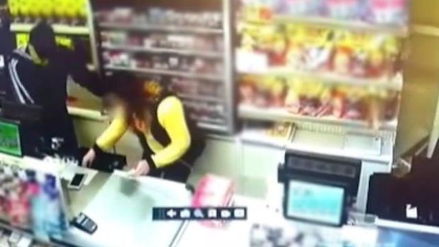 Sancaktepe'te dayak yiyen kasiyer soyguncunun sevgilisi çıktı