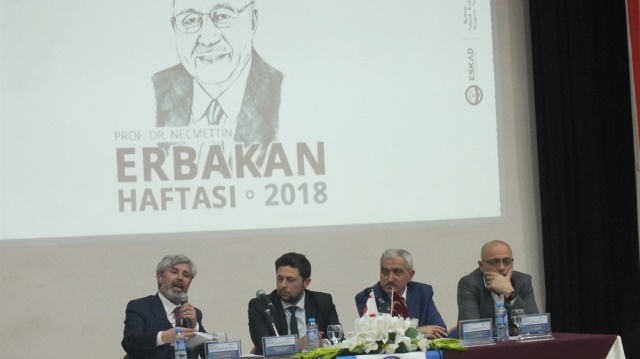 Erbakan KKTC’de de anıldı