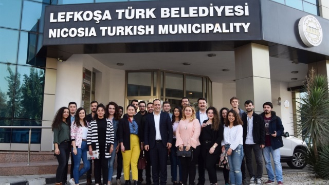 LTB Kadın Sığınma Evi ve Paylaşım Mutfağı’na destekler sürüyor