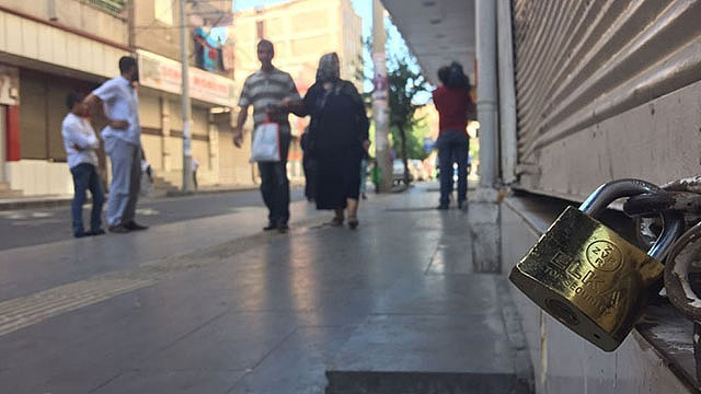 Tekelleşmenin ayak sesleri !