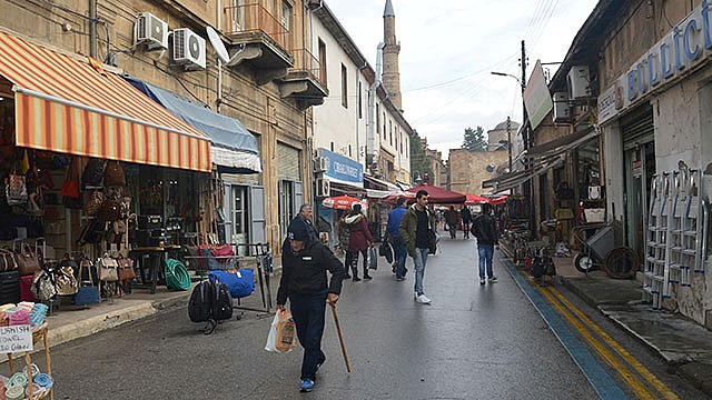 Markete gitmeye korkar olduk !