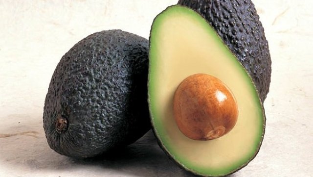 Bu besinler saçınızı kısa sürede uzatıyor