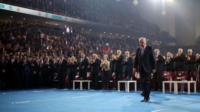 MHP kurultayına AK Parti'den heyet gidecek