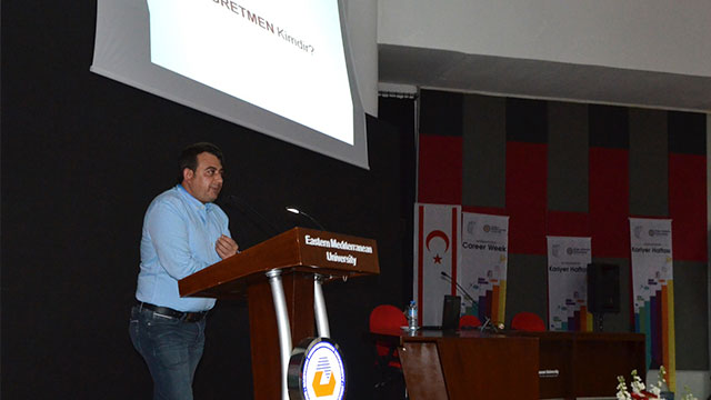 Matematik Oyun Parkı’nın tasarımcısı  İbrahim Yıldırım DAÜ’deydi