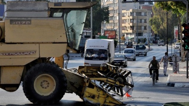 Kıbrıs Türk Çiftçiler Birliği’nden hükümete eleştiri Kaynak: Kıbrıs Türk Çiftçiler Birliği’nden hükümete eleştiri