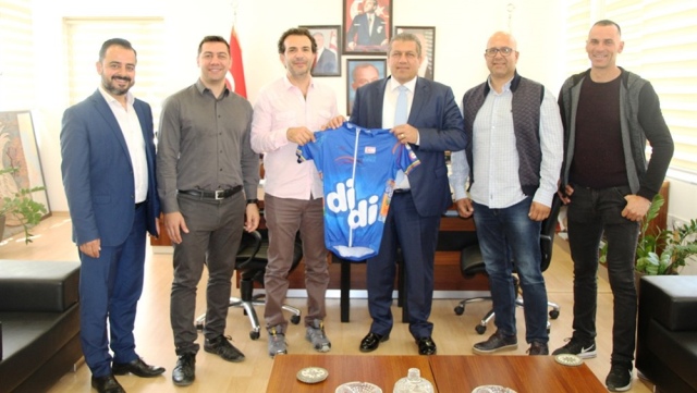 Arter, Bisiklet Federasyonu yetkilileriyle görüştü