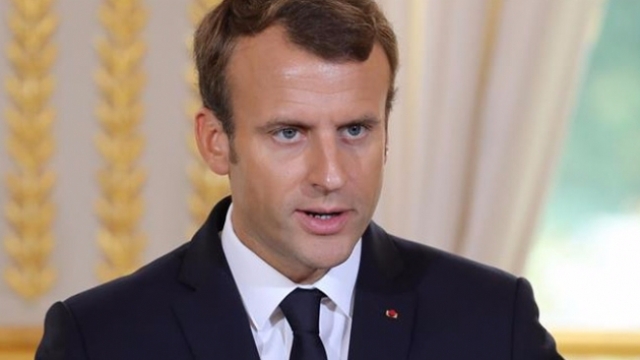 Macron Katalonya konusunda AB'nin arabuluculuk yapmamasını istedi