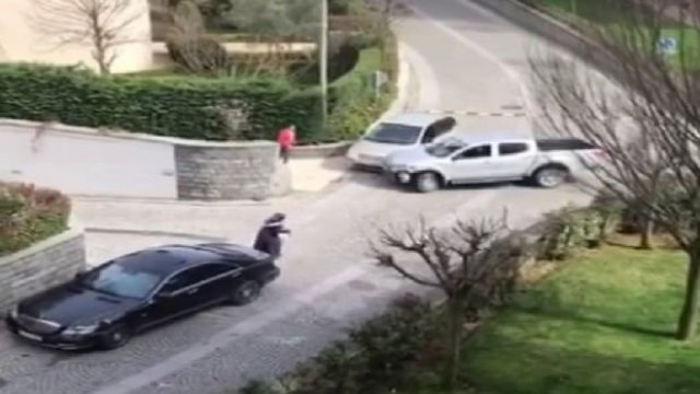 İstanbul'da cinnet getiren sürücü, dehşet saçtı