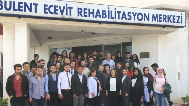 Bülent Ecevit Rehabilitasyon Merkezi’ne “Her Genç Bir Gün Yaşlanacak” temalı ziyaret