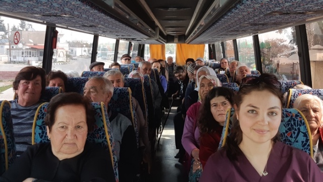 Yaşlılar Haftası… İskele Belediyesi’nden yaşlılara özel program