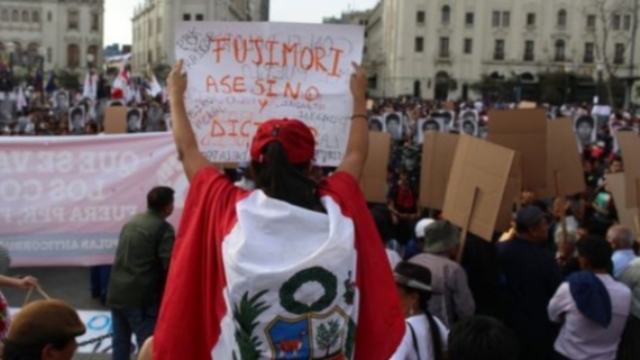 Peru'da Kuczynski'nin istifasının ardından protesto gösterileri