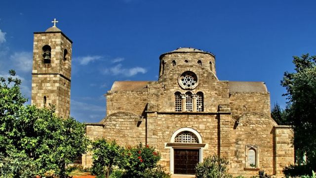 Rum Öğrenciler Saint Barnabas Manastırı’nı ziyaret etti