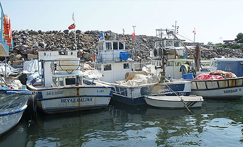 Balıkçılığa kaçak darbesi