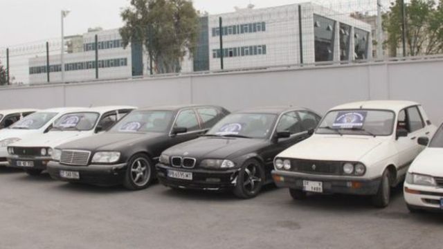 16 yıl önce İstanbul'da çalınan otomobil Adana'da bulundu