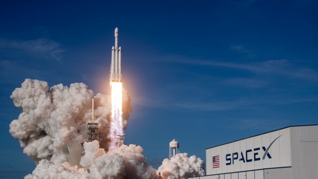 Spacex kargo kapsülü uzaya fırlatıldı